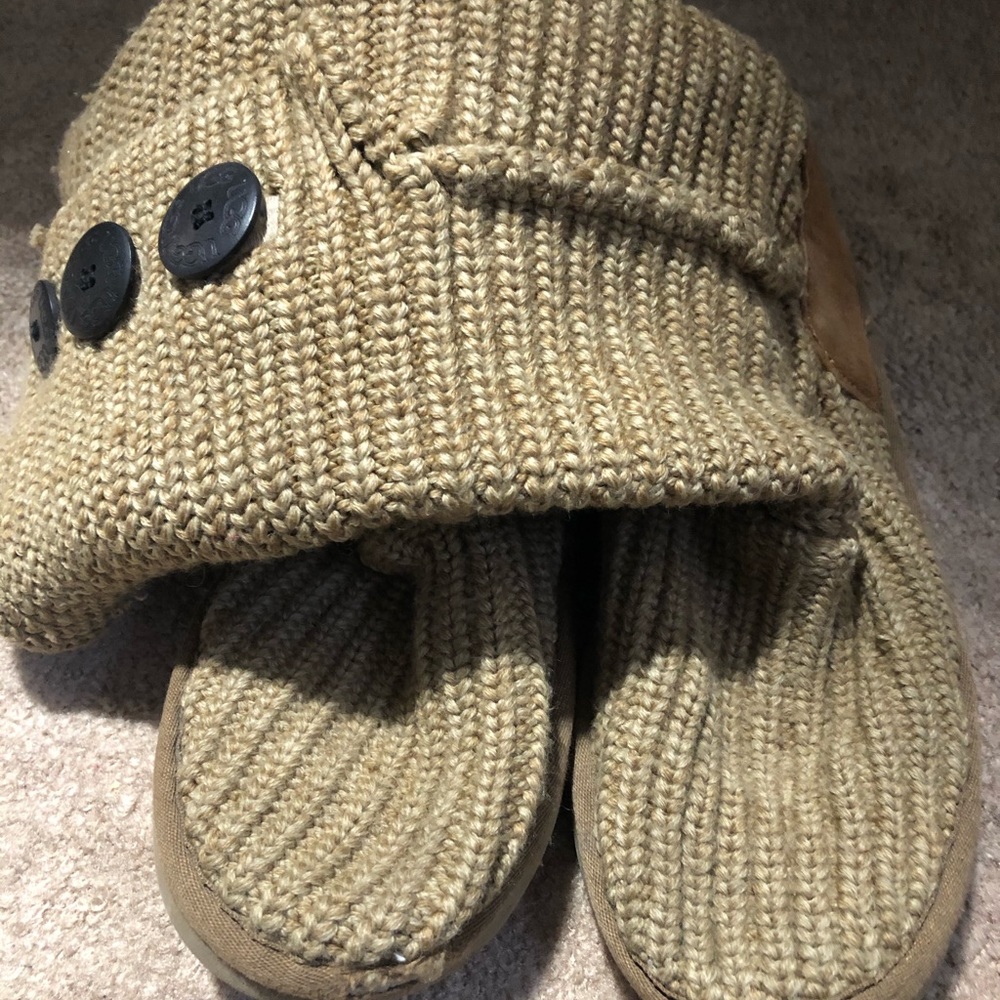 Ugg